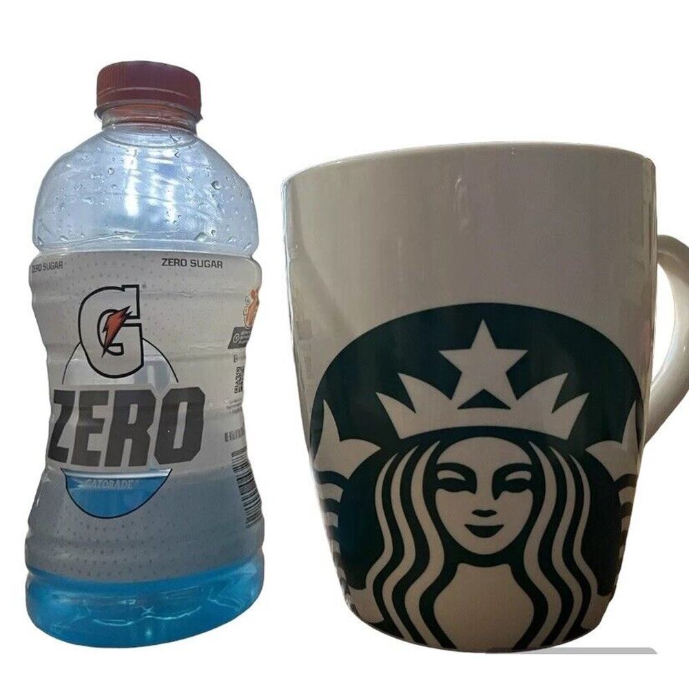 GIANT Starbucks Coffee 2018 Novelty 46 fl oz / 1360 ml Coffee Mug